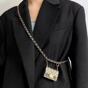 New Gold Waist Chain With Mini Quilted Bag Belt Trendy